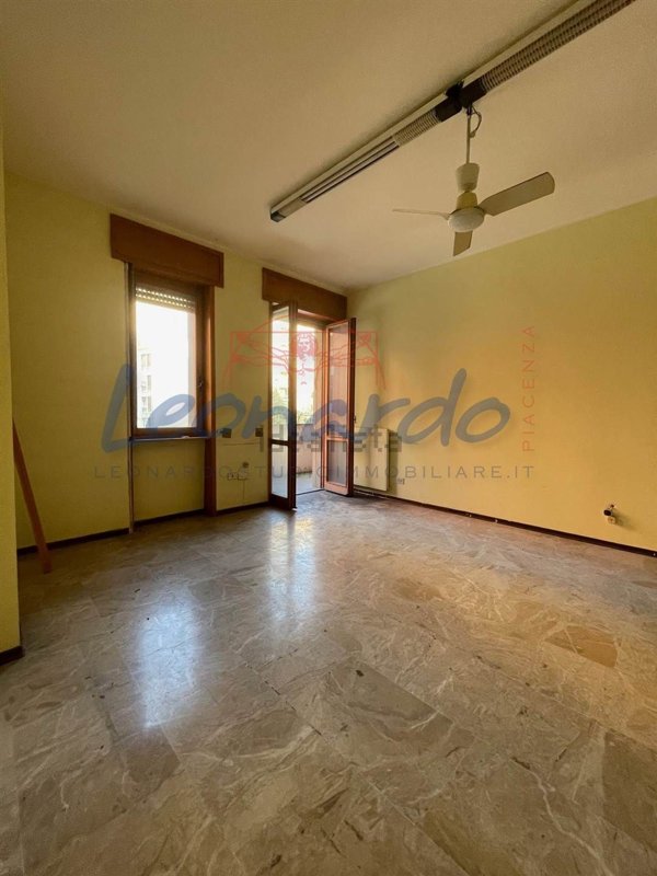 appartamento in vendita a Piacenza in zona Barriera Genova