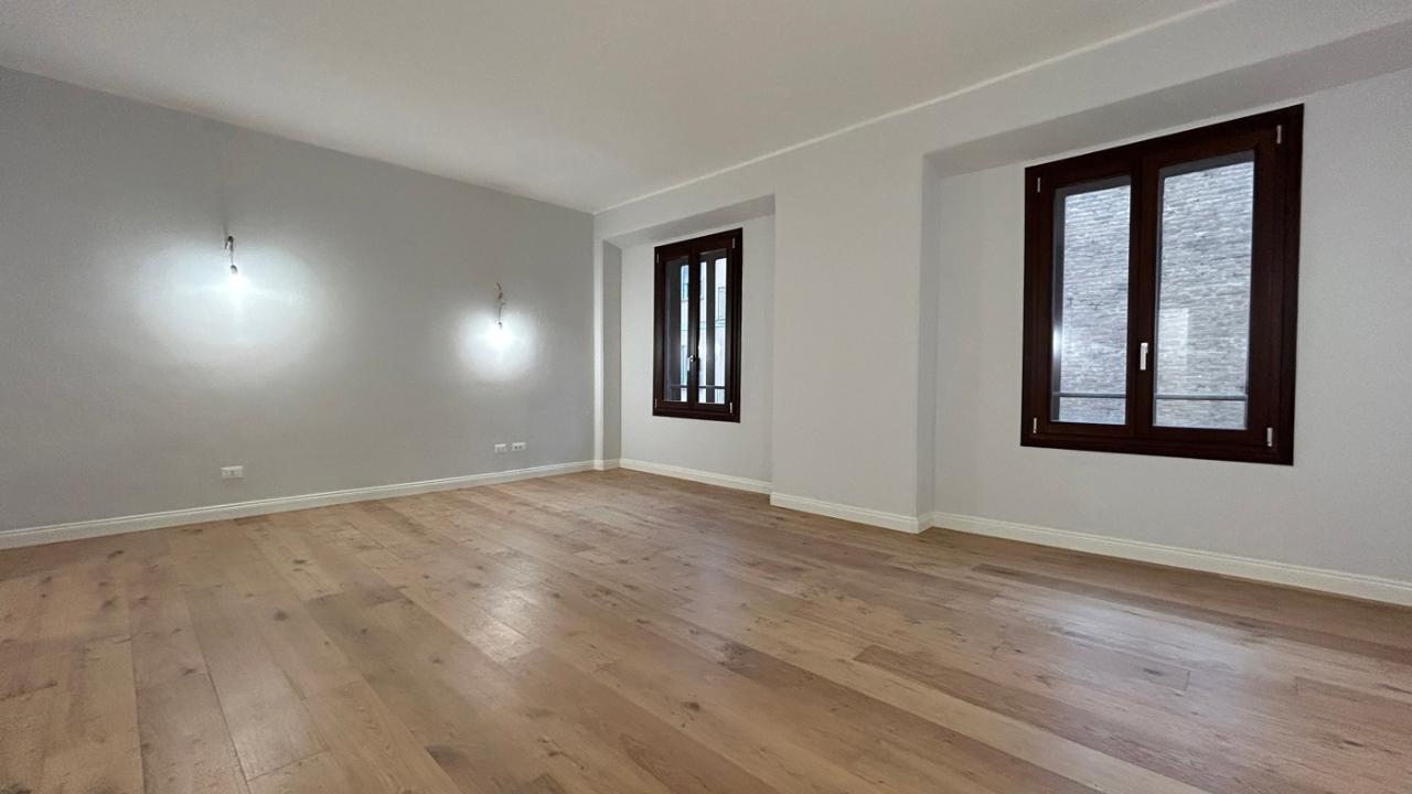 appartamento in vendita a Piacenza in zona Centro Storico