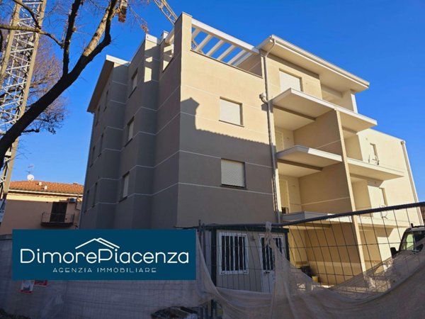 appartamento in vendita a Piacenza in zona Baia del Re