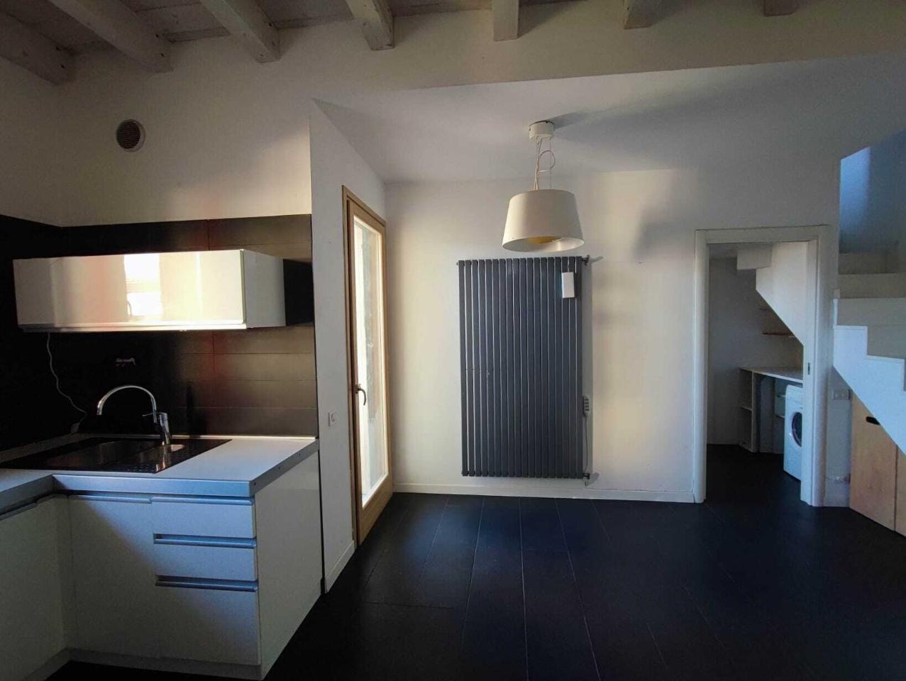 appartamento in vendita a Piacenza in zona Stadio