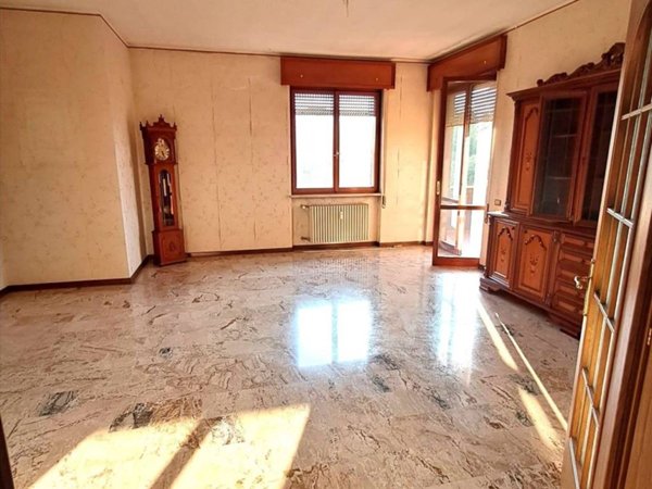 appartamento in vendita a Piacenza in zona Infrangibile