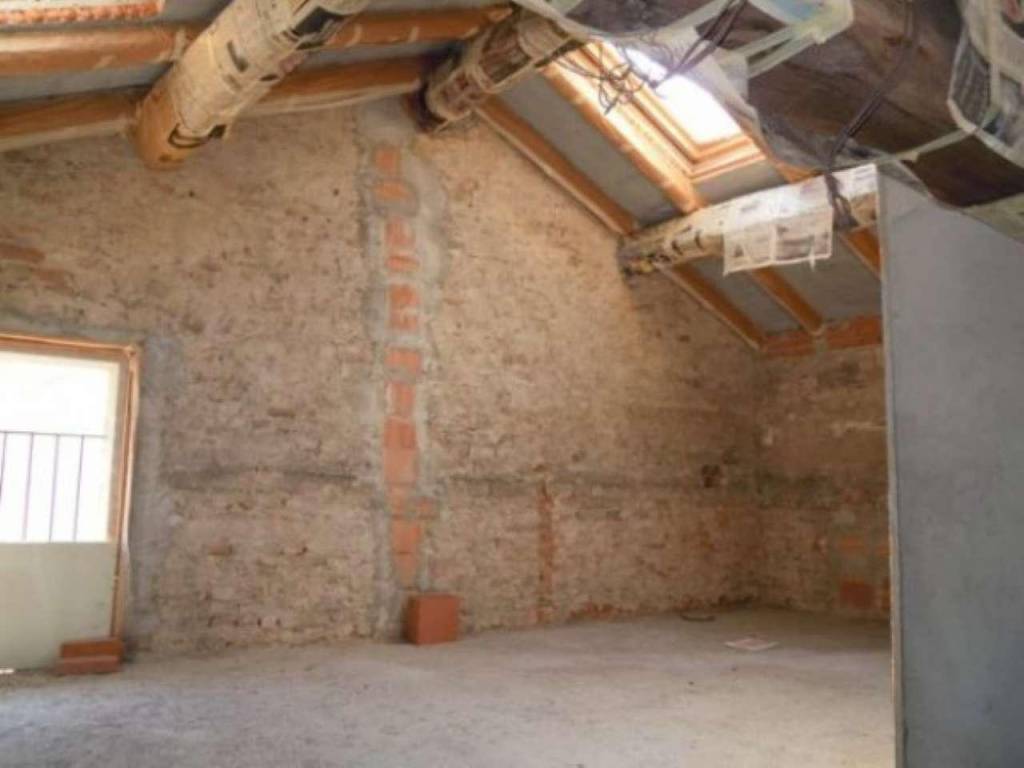 casa indipendente in vendita a Piacenza