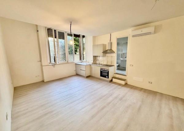 appartamento in vendita a Piacenza in zona Barriera Genova