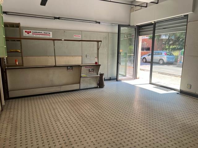 negozio in vendita a Piacenza