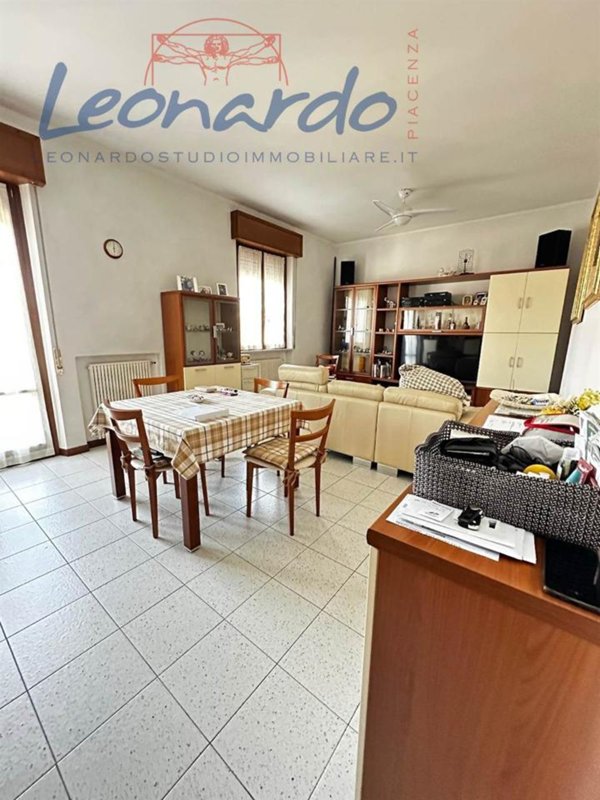 appartamento in vendita a Piacenza in zona Belvedere / Quartiere Duemila