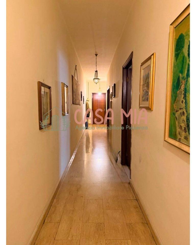 appartamento in vendita a Piacenza in zona Centro Storico