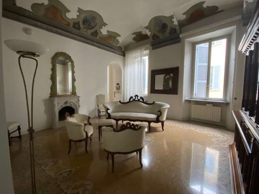 appartamento in vendita a Piacenza in zona Centro Storico