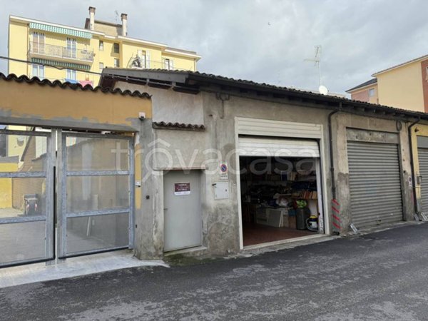 locale di sgombero in vendita a Piacenza in zona Barriera Milano