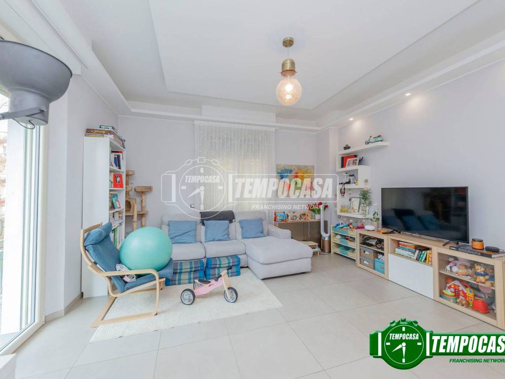 appartamento in vendita a Piacenza in zona Stadio