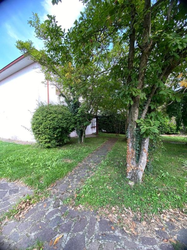 casa indipendente in vendita a Piacenza in zona Barriera Milano