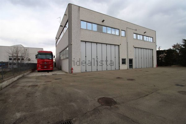 appartamento in vendita a Piacenza in zona Montale