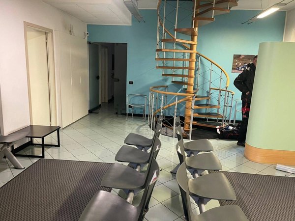 ufficio in vendita a Piacenza in zona Roncaglia / Fossadello