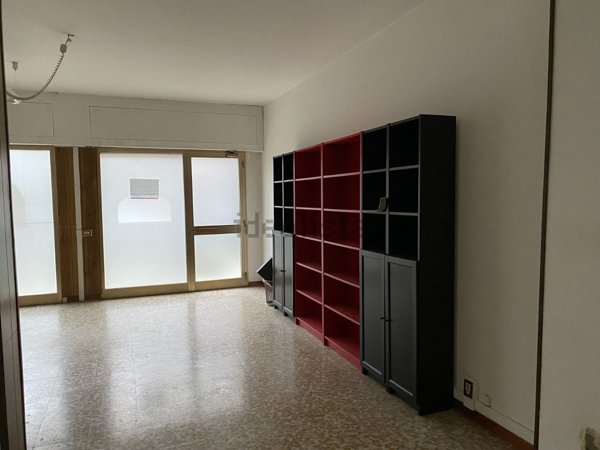 ufficio in vendita a Piacenza in zona Belvedere / Quartiere Duemila
