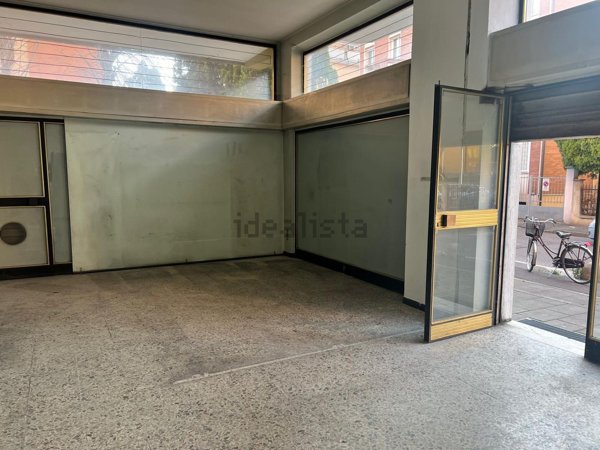 appartamento in vendita a Piacenza in zona Barriera Genova