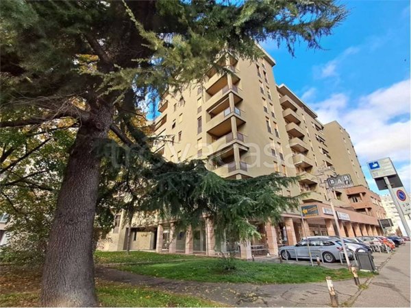appartamento in vendita a Piacenza in zona Infrangibile