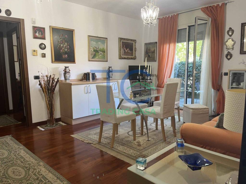 appartamento in vendita a Piacenza in zona Belvedere / Quartiere Duemila