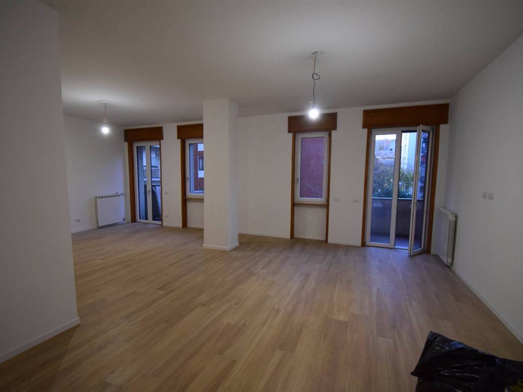 appartamento in vendita a Piacenza in zona Barriera Genova