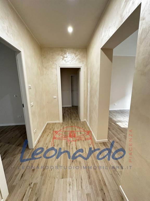 appartamento in vendita a Piacenza in zona Stadio