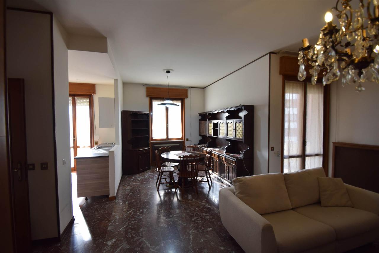 appartamento in vendita a Piacenza in zona Barriera Genova