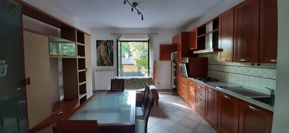 appartamento in vendita a Piacenza in zona Farnesiana