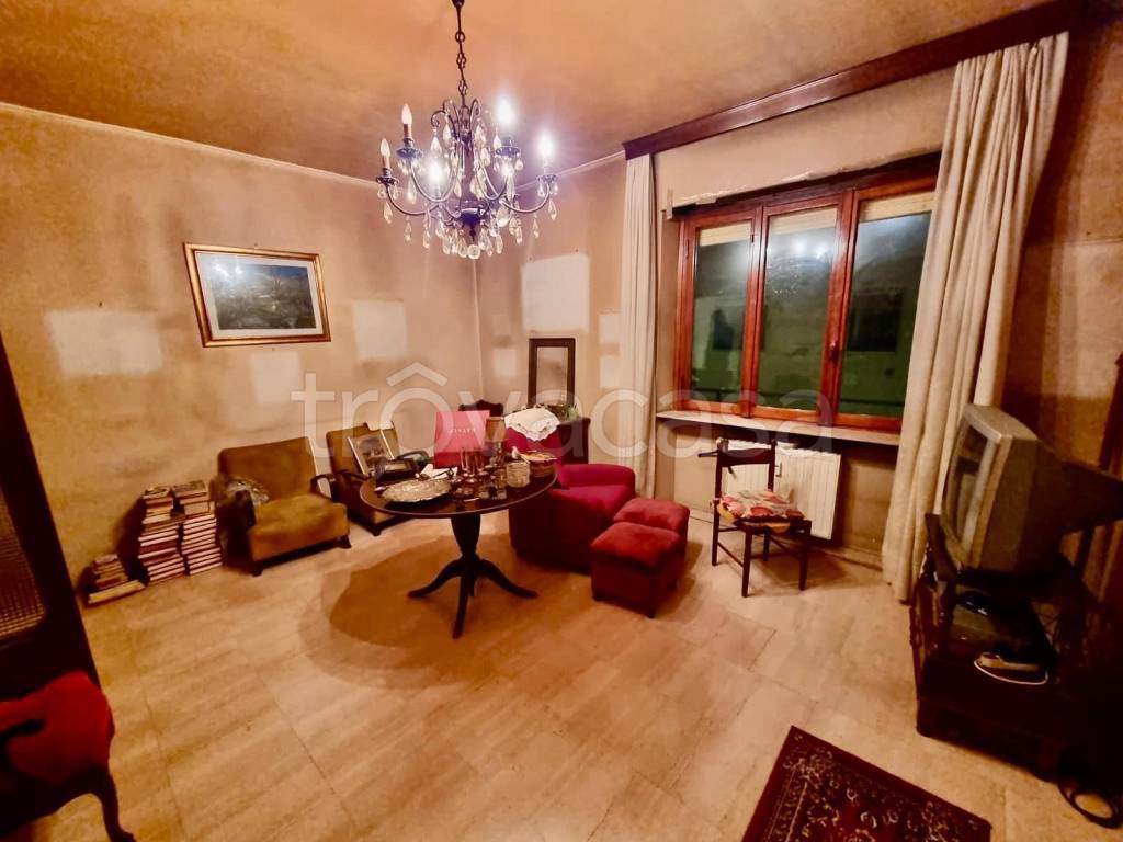 appartamento in vendita a Piacenza in zona Barriera Genova
