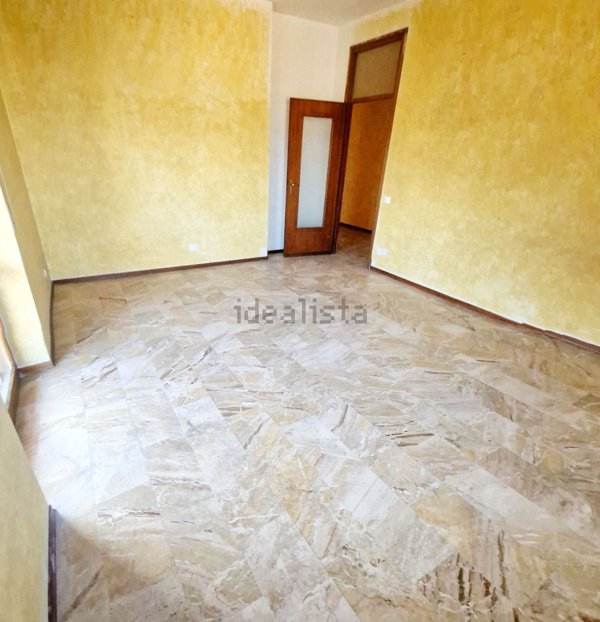 appartamento in vendita a Piacenza in zona Farnesiana