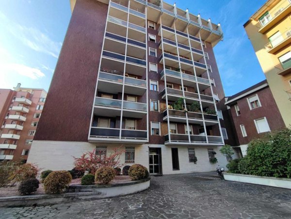 appartamento in vendita a Piacenza in zona Stadio