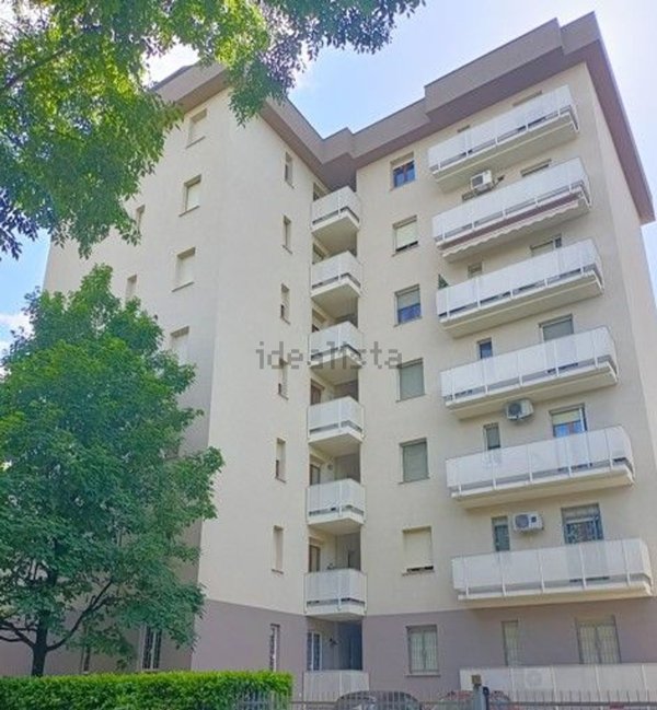 appartamento in vendita a Piacenza in zona Stadio