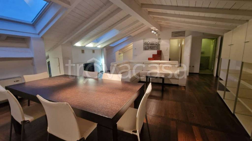 appartamento in vendita a Piacenza in zona Centro Storico