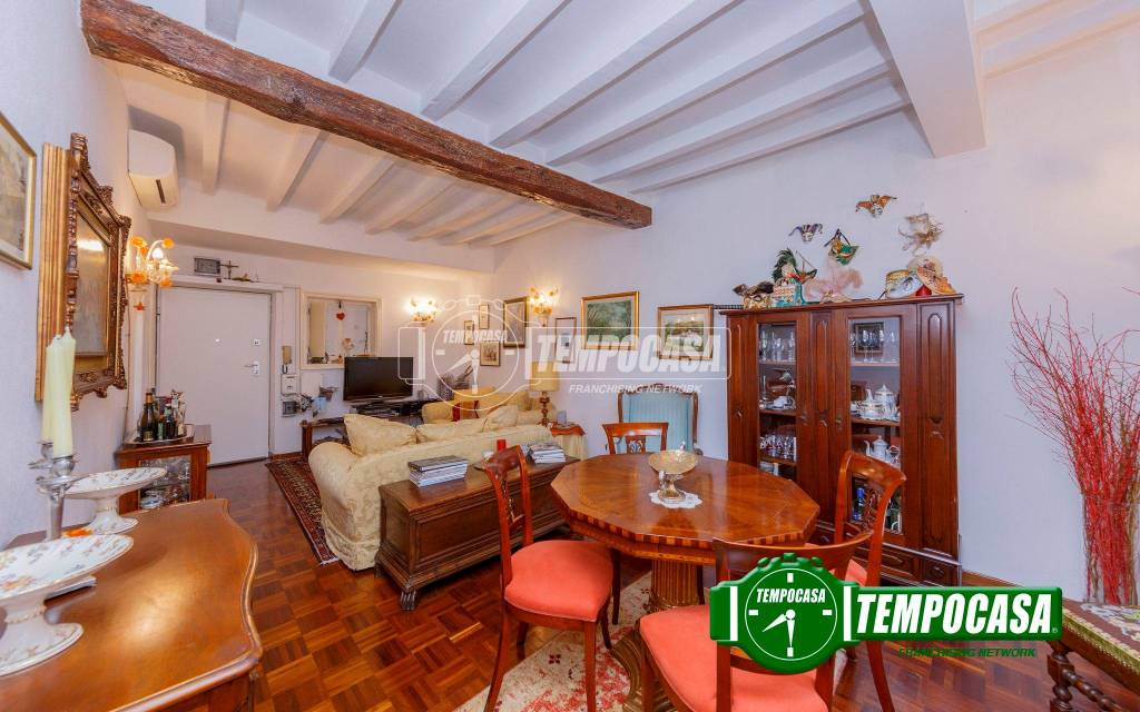 appartamento in vendita a Piacenza in zona Centro Storico