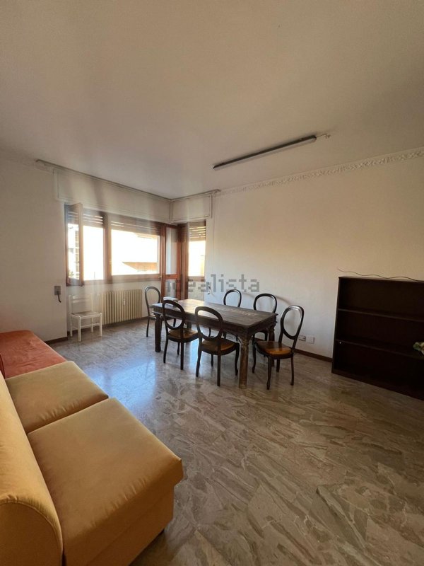 appartamento in vendita a Piacenza in zona Barriera Genova