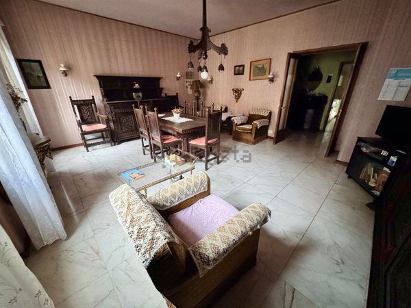 appartamento in vendita a Piacenza in zona Centro Storico