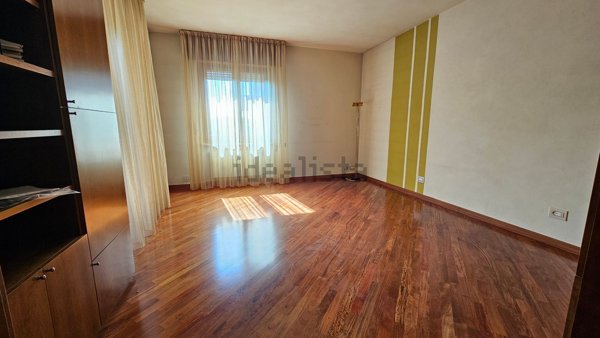 appartamento in vendita a Piacenza in zona Belvedere / Quartiere Duemila
