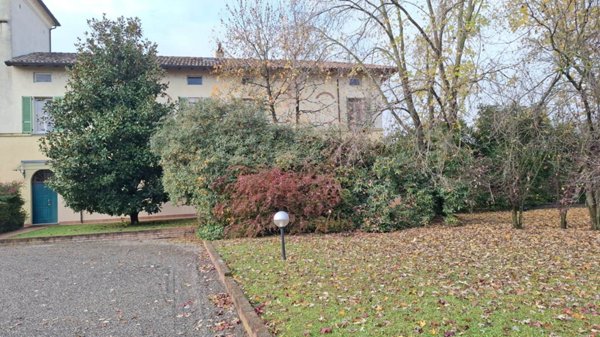 casa indipendente in vendita a Piacenza in zona Besurica