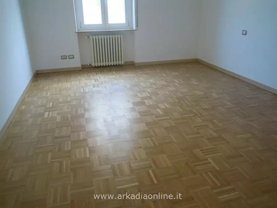 appartamento in vendita a Piacenza in zona Infrangibile