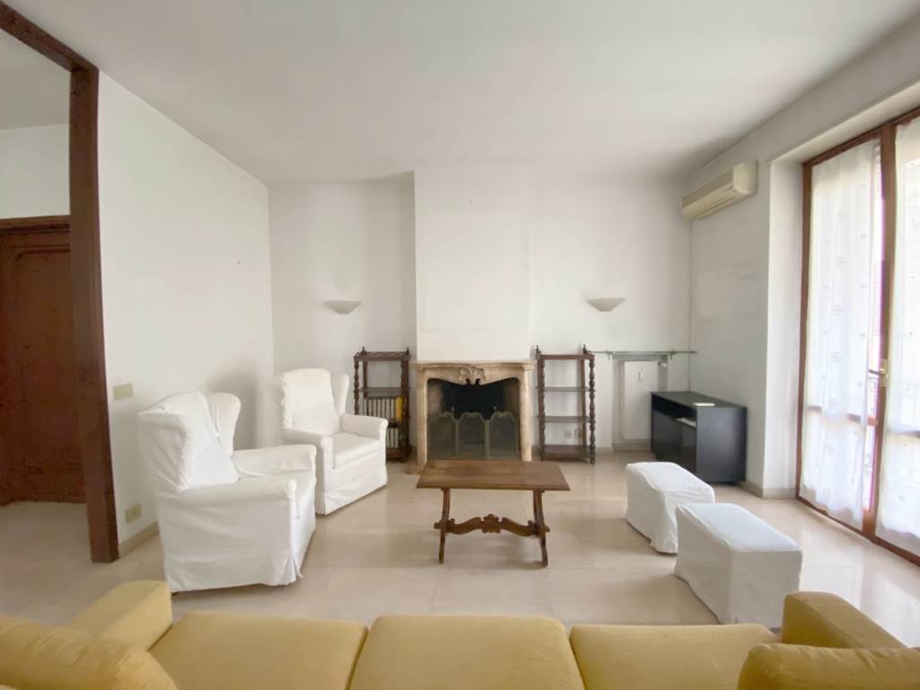 appartamento in vendita a Piacenza in zona Centro Storico