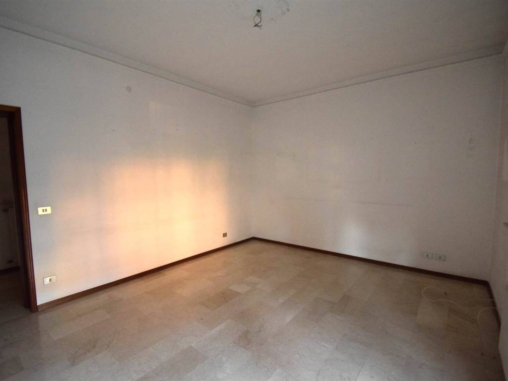 appartamento in vendita a Piacenza in zona Belvedere / Quartiere Duemila