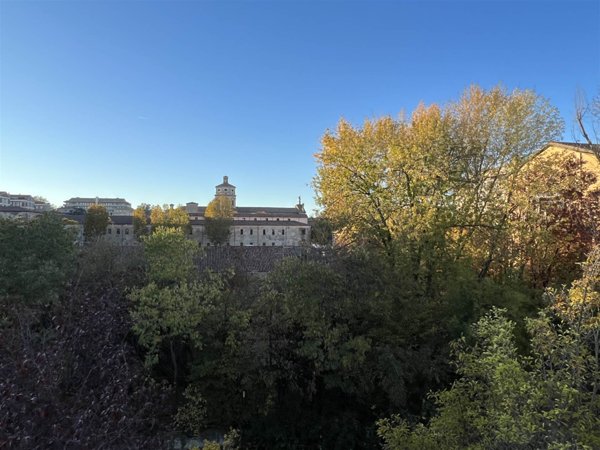 appartamento in vendita a Piacenza in zona Centro Storico