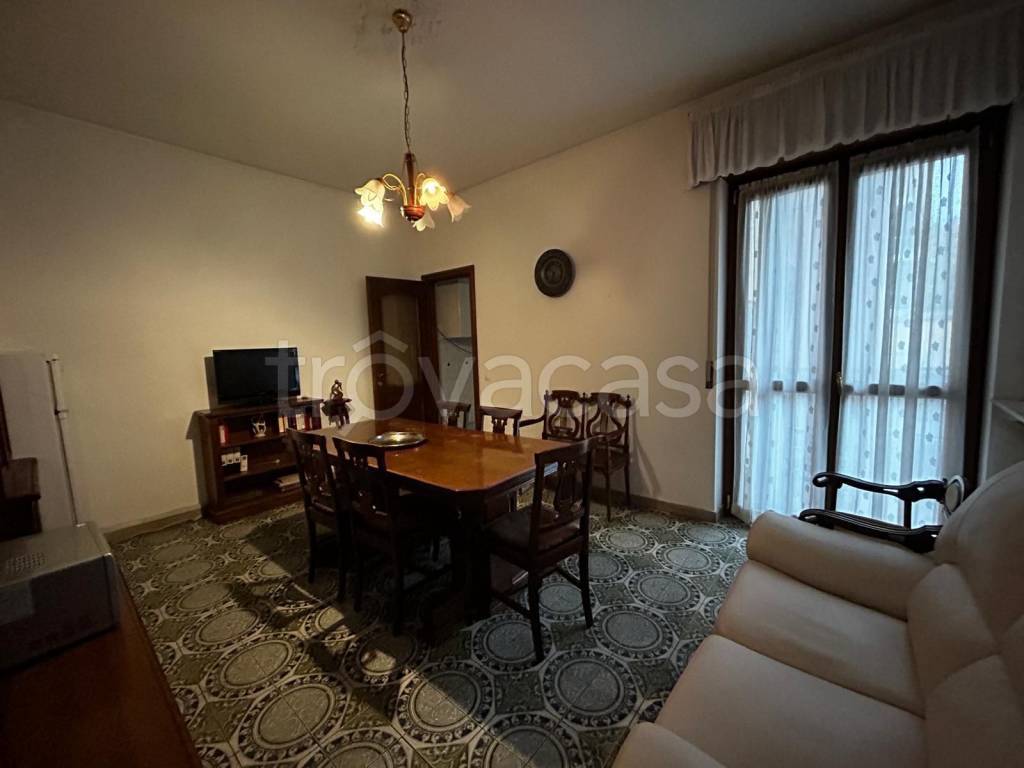 appartamento in vendita a Piacenza in zona Centro Storico