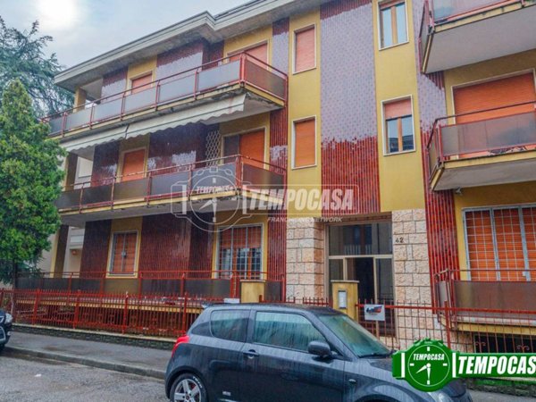 appartamento in vendita a Piacenza in zona Infrangibile