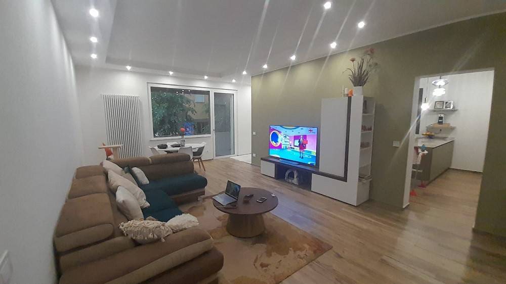 appartamento in vendita a Piacenza in zona Infrangibile