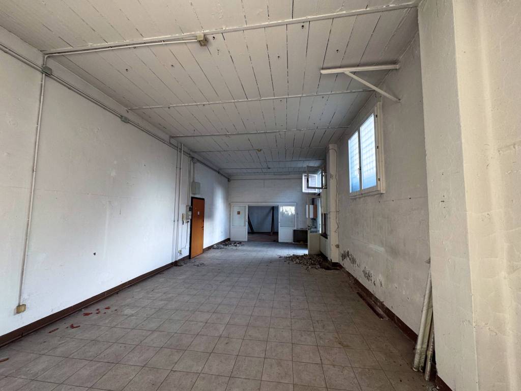 appartamento in vendita a Piacenza in zona Caorsana