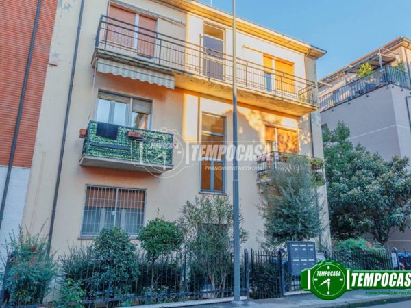 appartamento in vendita a Piacenza in zona Infrangibile