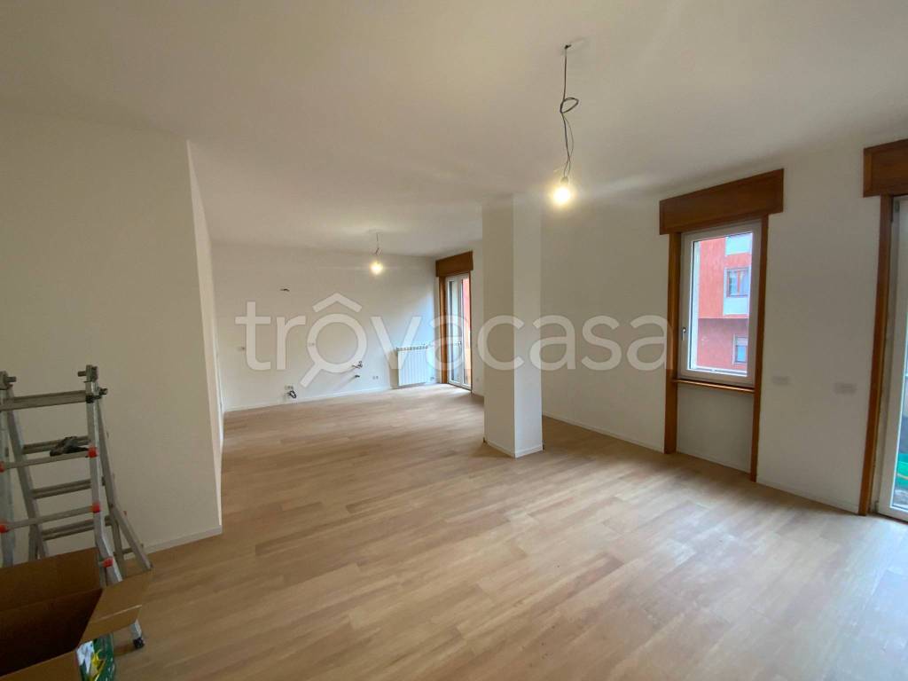 appartamento in vendita a Piacenza in zona Barriera Genova