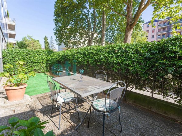 appartamento in vendita a Piacenza in zona Belvedere / Quartiere Duemila