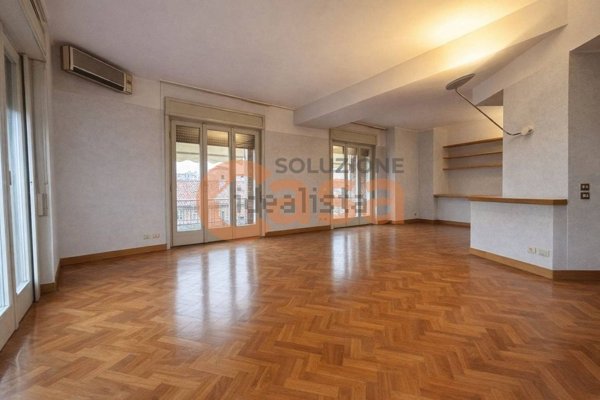 appartamento in vendita a Piacenza