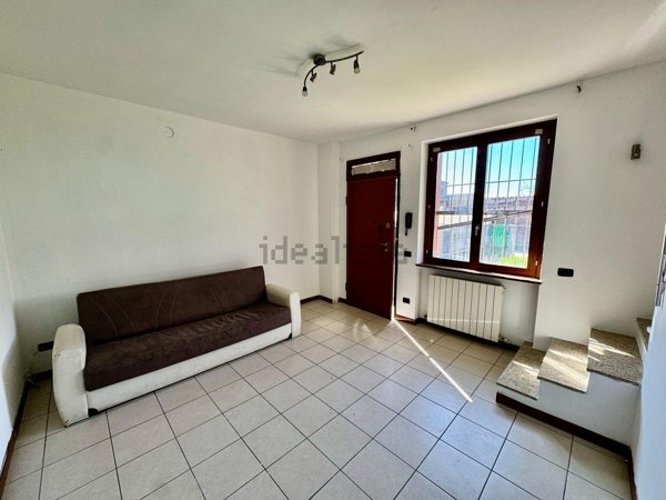 casa indipendente in vendita a Piacenza in zona Barriera Genova