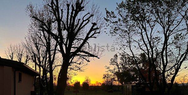 casa indipendente in vendita a Piacenza in zona Belvedere / Quartiere Duemila