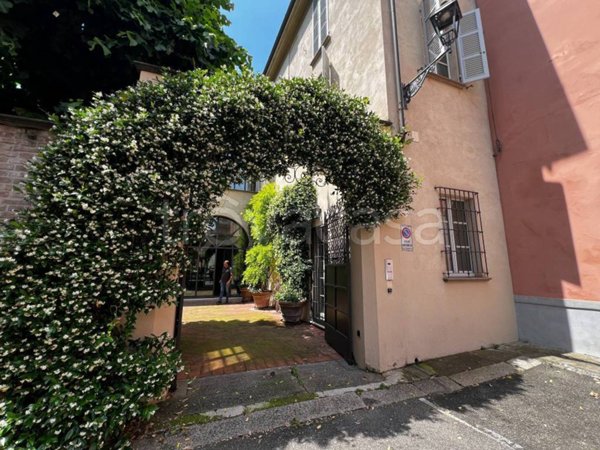 casa indipendente in vendita a Piacenza in zona Centro Storico