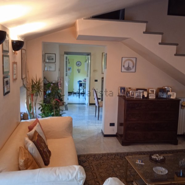 casa indipendente in vendita a Piacenza